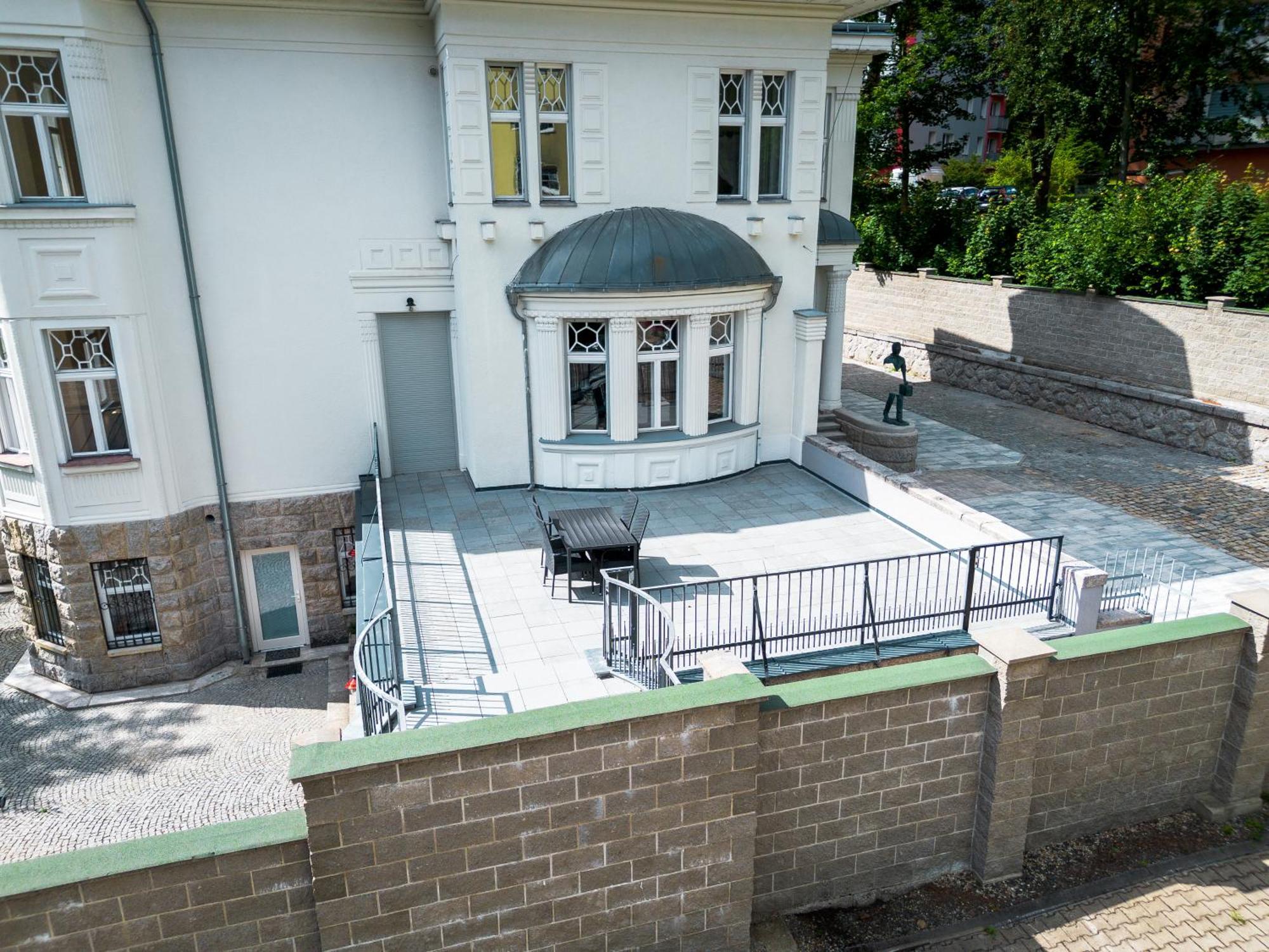 Ertlova Vila Jablonec nad Nisou Exterior photo