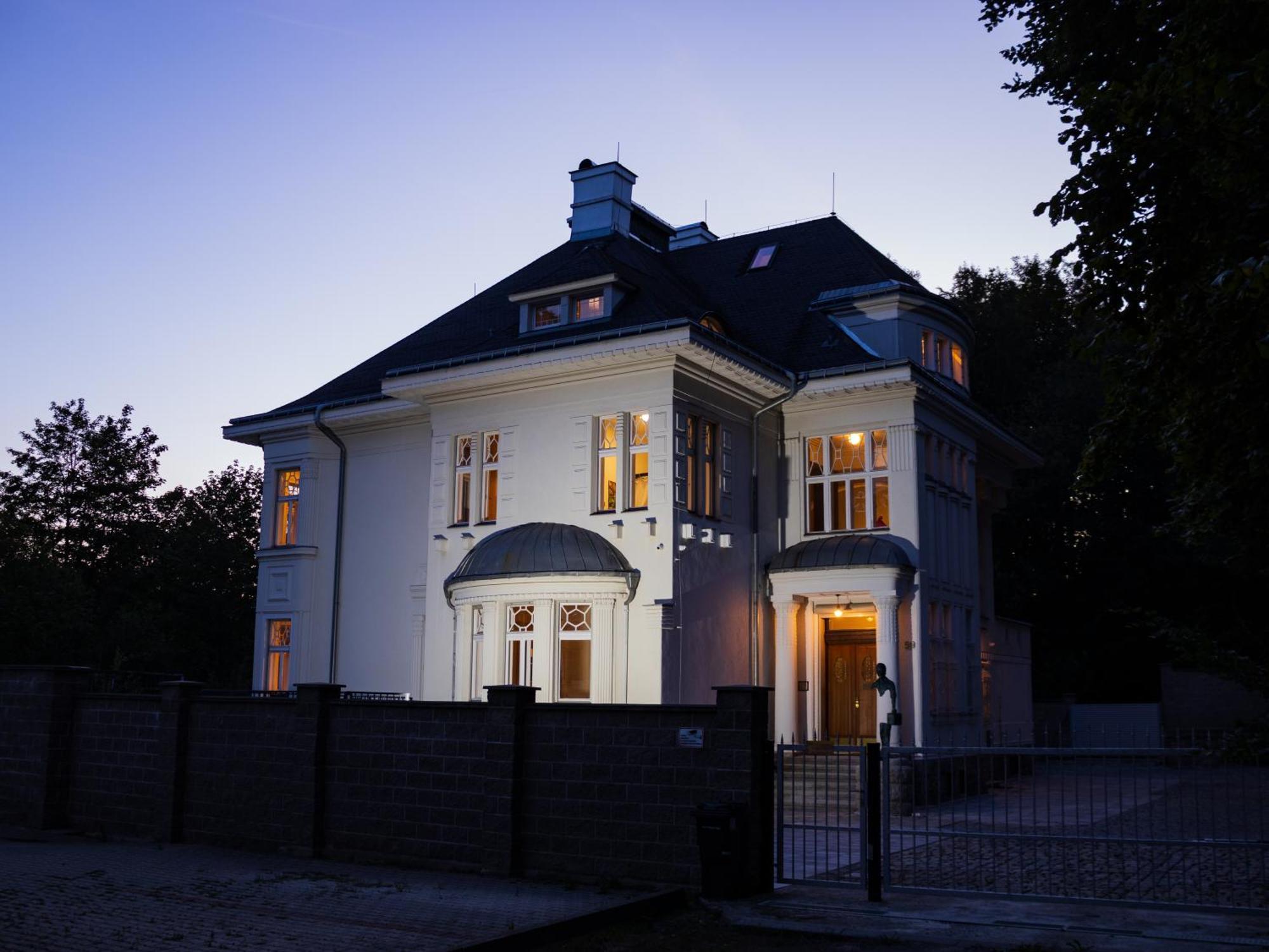 Ertlova Vila Jablonec nad Nisou Exterior photo